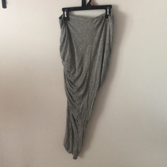 Skirt - Picture 2 of 2